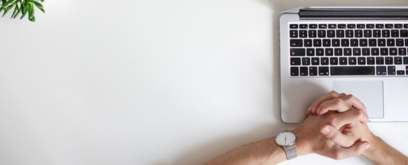 desk {{brizy_dc_image_alt entityId=